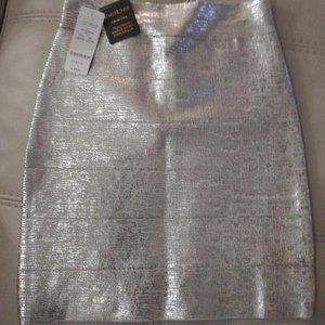 BEBE Metallic Silver Skirt SIze XXS NWT